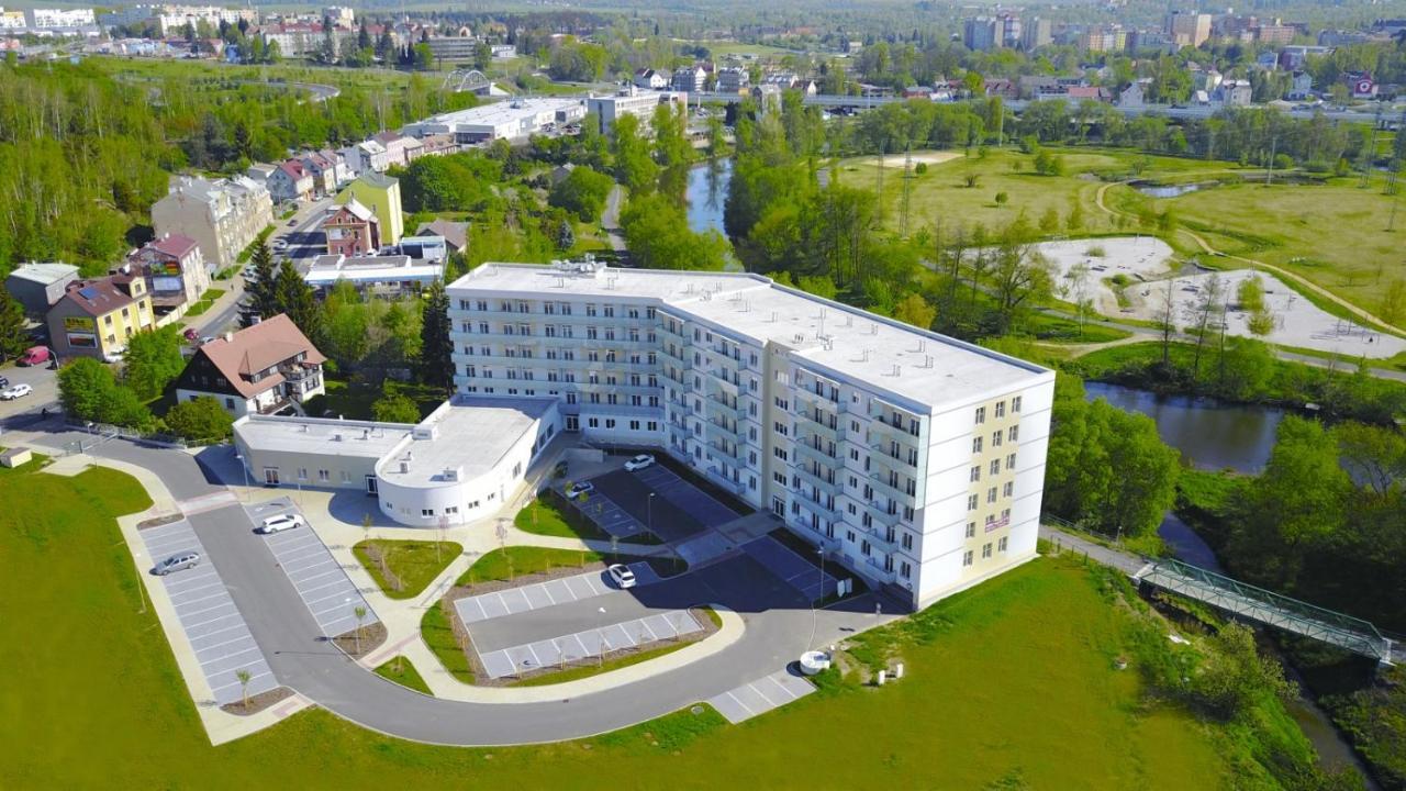Apartman Rezidence Moser-Free Parking Garage Karlovy Vary Exterior photo